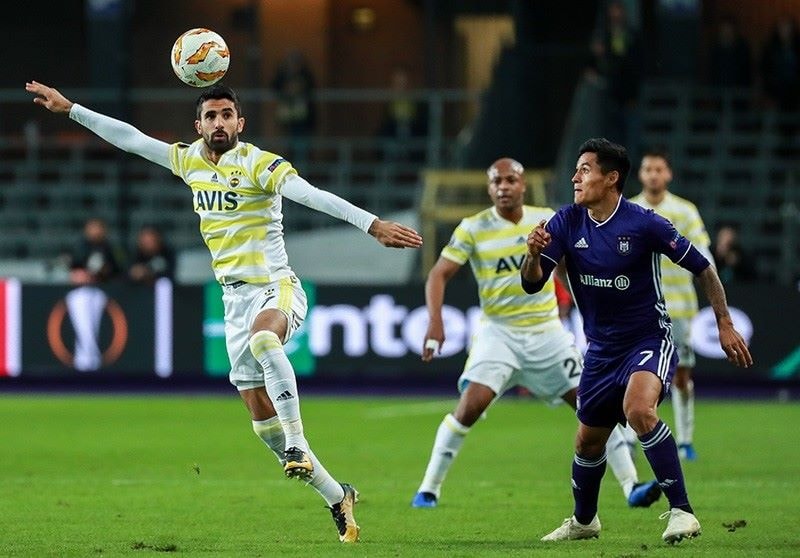 Phân tích chi tiết lực lượng cầu thủ Fenerbahce theo từng tuyến