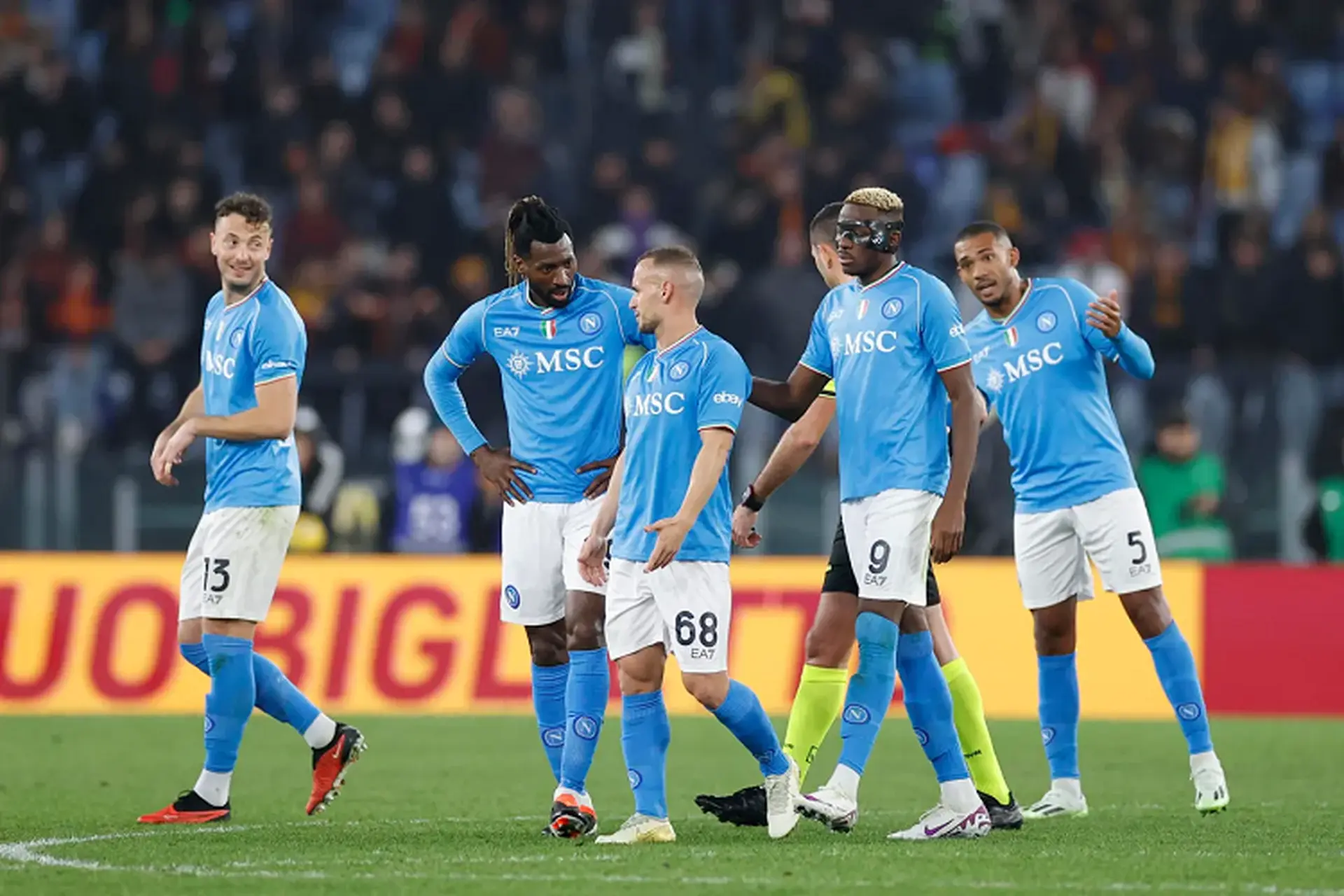 Phân tích chi tiết lực lượng và chiến thuật của Napoli