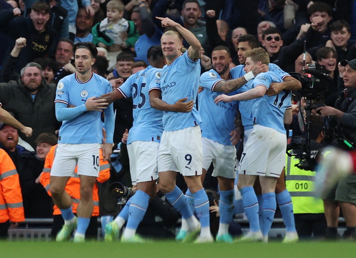 So sánh sức mạnh đội hình Manchester City với các đối thủ hàng đầu