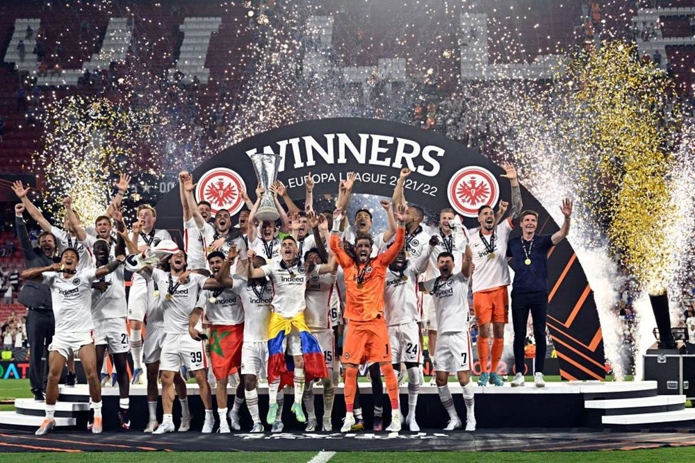 Thành tích và thành công của đội hình Eintracht Frankfurt